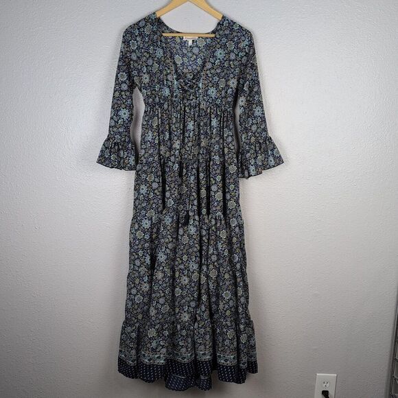 Flowers Dresses & Skirts - Boemo Floral Tiered Maxi Boho Dress Size Small‎
